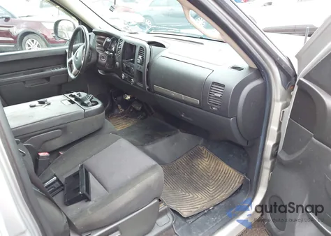 2011 Chevrolet Silverado 1500 Lt z USA, uszkodzony, nr VIN 3GCPKSE36BG101369